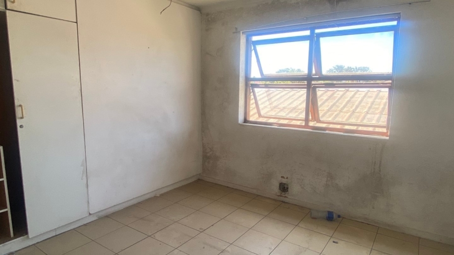 16 Bedroom Property for Sale in Bellville South Western Cape